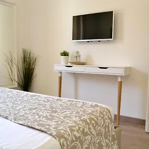 Modarno Exclusive Apartamento